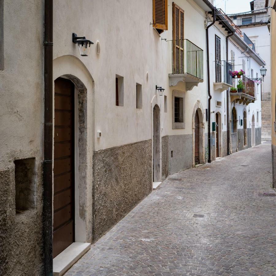 Casa Concerie Quattro Lejlighed Sulmona Eksteriør billede